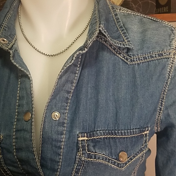 Seven7 Tops - Seven7 • Chambray Denim Shirt